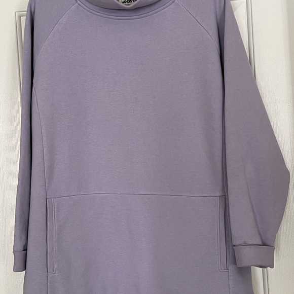 Cowl neck sweatshirt by Lands End, light lavender color, 2X - Picture 2 of 4
